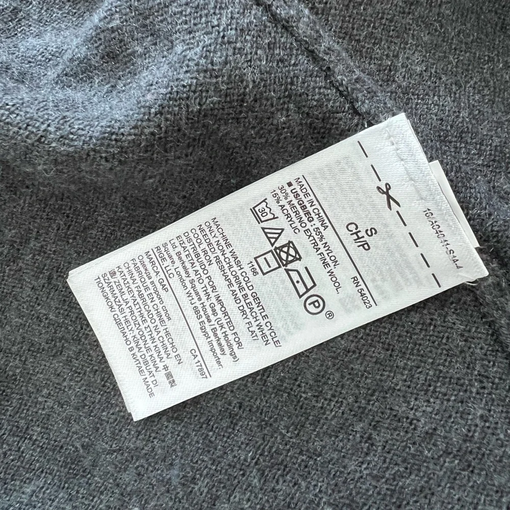 Gap Women's Cardigan Long Sleeve Open Front With Pockets